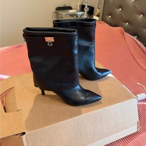 Los Angeles Apparel Sleek Black Ankle Booties